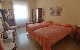 Claudia B&B